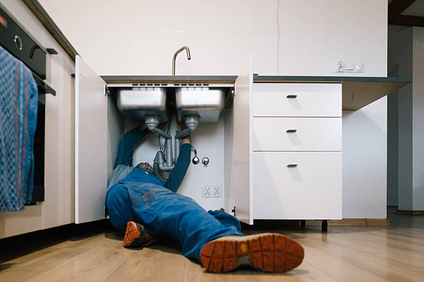 Professional Leak Detection technician working in Franksville, WI